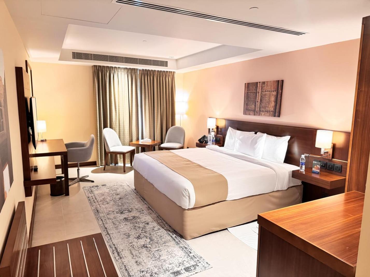 Kyriad Hotel Salalah Exterior foto